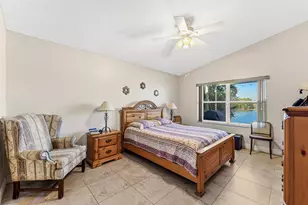 11827 SW 7th St, Pembroke Pines, FL 33025 - Photo 27