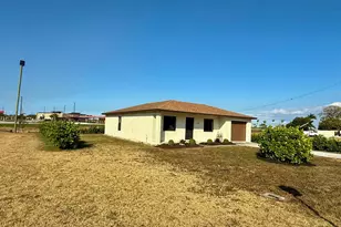 920 NW 4th St, South Bay, FL 33493 - Photo 23