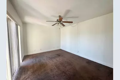 230 Lake Arbor Drive, Palm Springs, FL 33461 - Photo 19