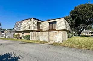 230 Lake Arbor Dr, Lake Worth Beach, FL 33461 - Photo 3