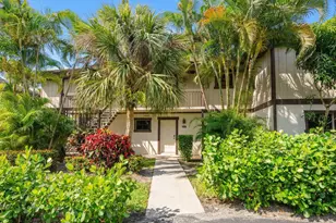 13334 Polo Club Rd, Wellington, FL 33414 - Photo 21