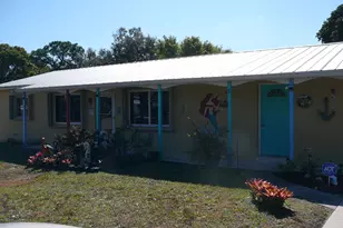 125 Garden Ave, Fort Pierce, FL 34982 - Photo 1