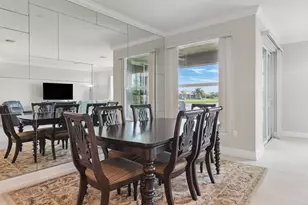11104 SW Carriage Hill Ln, Port Saint Lucie, FL 34987 - Photo 7