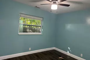 5239 Club Rd, Haverhill, FL 33415 - Photo 11