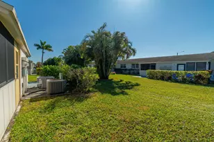 2680 E Emory Dr E, West Palm Beach, FL 33415 - Photo 17