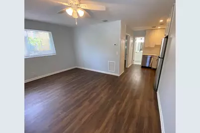 338 Walton Boulevard #4, West Palm Beach, FL 33405 - Photo 5