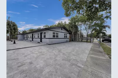 338 Walton Boulevard #4, West Palm Beach, FL 33405 - Photo 1