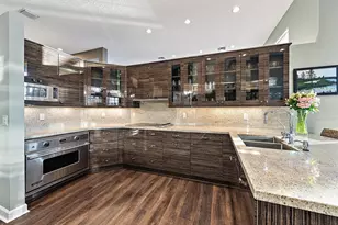 52 Cayman Pl, Palm Beach Gardens, FL 33418 - Photo 9