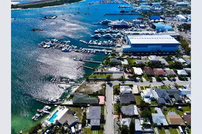 265 E 23rd Street, Riviera Beach, FL 33404 - Photo 19