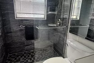 81 Windsor D, West Palm Beach, FL 33417 - Photo 5