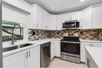 293 Normandy G, Delray Beach, FL 33484 - Photo 15