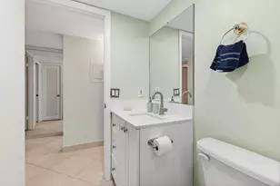 293 Normandy G, Delray Beach, FL 33484 - Photo 31