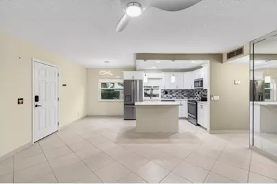 293 Normandy G, Delray Beach, FL 33484 - Photo 13