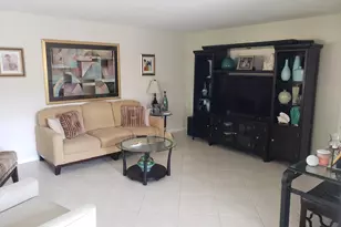 166 Piedmont D, Delray Beach, FL 33484 - Photo 3
