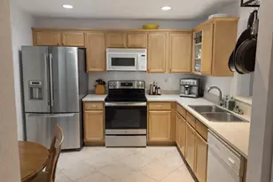 8020 Big Pine Way, Riviera Beach, FL 33407 - Photo 5