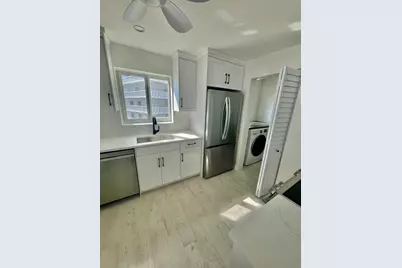 300 Croton Avenue #202, Lantana, FL 33462 - Photo 11