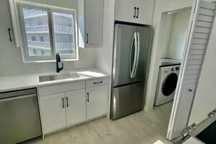 300 Croton Ave, Lantana, FL 33462 - Photo 7