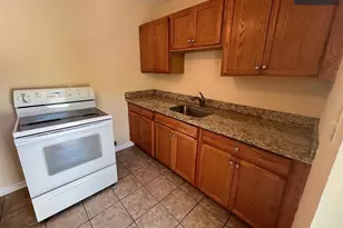 182 W 34th St, West Palm Beach, FL 33404 - Photo 5