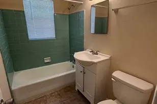 182 W 34th St, West Palm Beach, FL 33404 - Photo 9