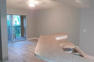 3818 NW Adriatic Ln, Jensen Beach, FL 34957 - Photo 7