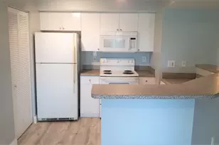 3818 NW Adriatic Ln, Jensen Beach, FL 34957 - Photo 3