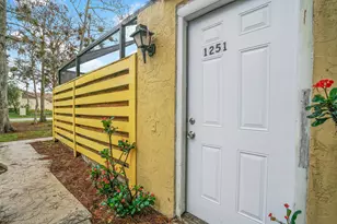 1251 NW Periwinkle Pl, Wellington, FL 33414 - Photo 19