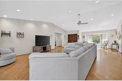 10185 Harbourtown Court, Boca Raton, FL 33498 - Photo 13