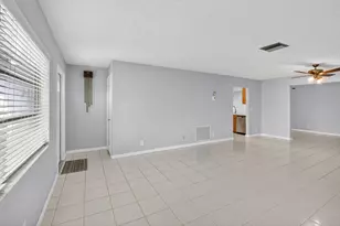 1825 SW 17th St, Boynton Beach, FL 33426 - Photo 9