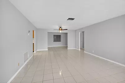 1825 SW 17th Street, Boynton Beach, FL 33426 - Photo 7