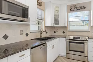 1222 SE 5th Ct, Deerfield Beach, FL 33441 - Photo 17