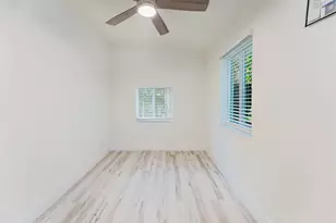 323 NW Spanish River Blvd, Boca Raton, FL 33431 - Photo 15