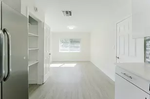 323 NW Spanish River Blvd, Boca Raton, FL 33431 - Photo 13