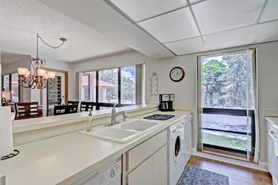 130 Brackenwood Road, Palm Beach Gardens, FL 33418 - Photo 15