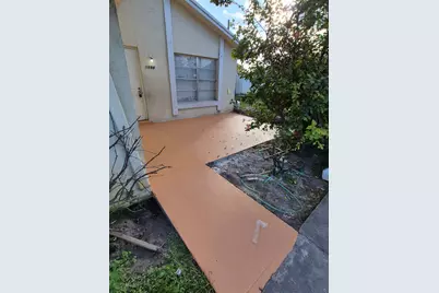 3198 49th Lane S, Lake Worth Beach, FL 33461 - Photo 3