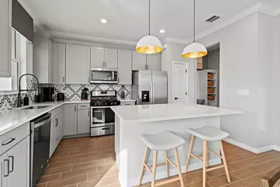 10286 SW Captiva Drive, Port Saint Lucie, FL 34987 - Photo 5