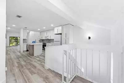 10188 Mangrove Drive #204, Boynton Beach, FL 33437 - Photo 3