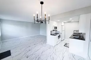 3085 Cornwall E, Boca Raton, FL 33434 - Photo 9