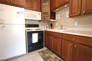 81 Coventry D, West Palm Beach, FL 33417 - Photo 7