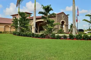 9870 SW Trumpet Tree Cir, Port Saint Lucie, FL 34987 - Photo 37