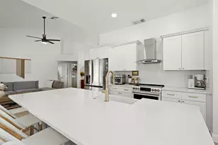 2012 SW Janette Ave, Port Saint Lucie, FL 34953 - Photo 19