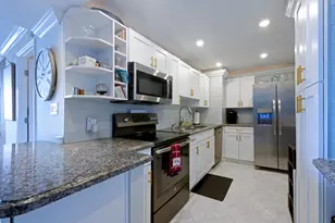 5600 N Flagler Dr, West Palm Beach, FL 33407 - Photo 3