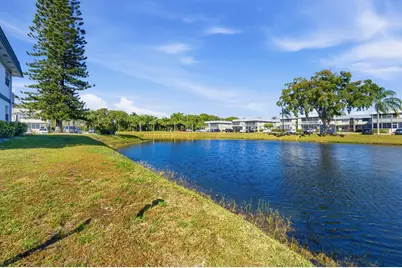 669 Saxony N, Delray Beach, FL 33446 - Photo 11