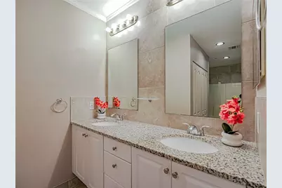 5045 Fairways Circle #D207, Vero Beach, FL 32967 - Photo 19