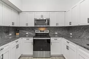 250 Crestwood Cir, West Palm Beach, FL 33411 - Photo 1