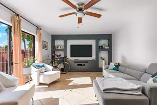 2889 SW 11th Pl, Deerfield Beach, FL 33442 - Photo 5