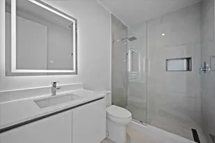 220 Lake Shore Dr, Lake Park, FL 33403 - Photo 11