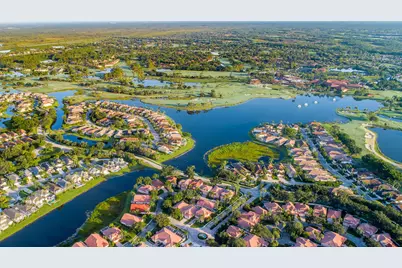 407 Brackenwood Lane S, Palm Beach Gardens, FL 33418 - Photo 31