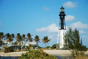 2248 NE 37th St, Lighthouse Point, FL 33064 - Photo 19