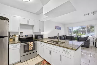 2248 NE 37th Street, Lighthouse Point, FL 33064 - Photo 31