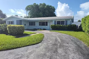 2248 NE 37th St, Lighthouse Point, FL 33064 - Photo 1